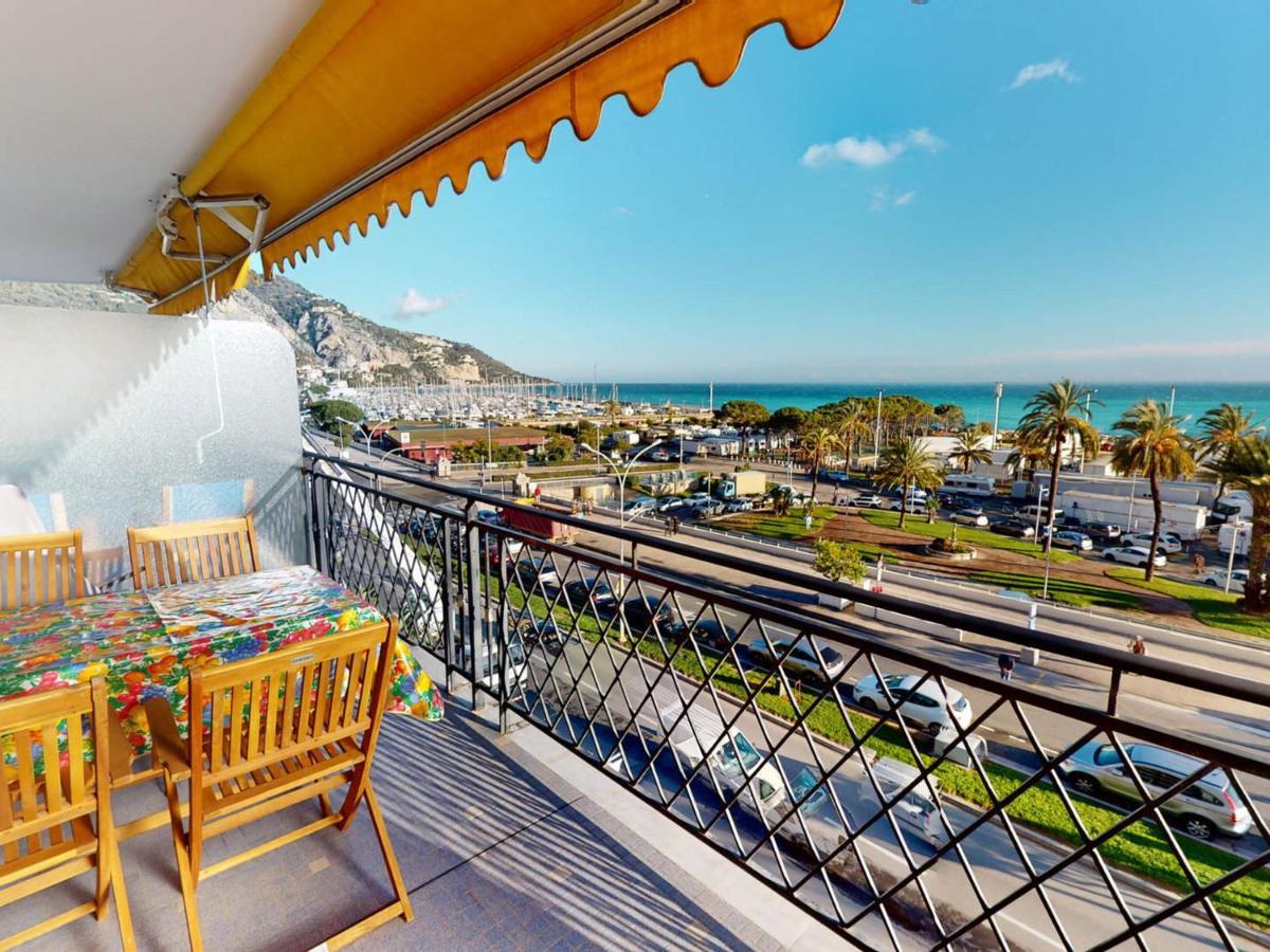 Studio Climatise Avec Terrasse Face Mer A Menton - Fr-1-196-208 Exteriör bild